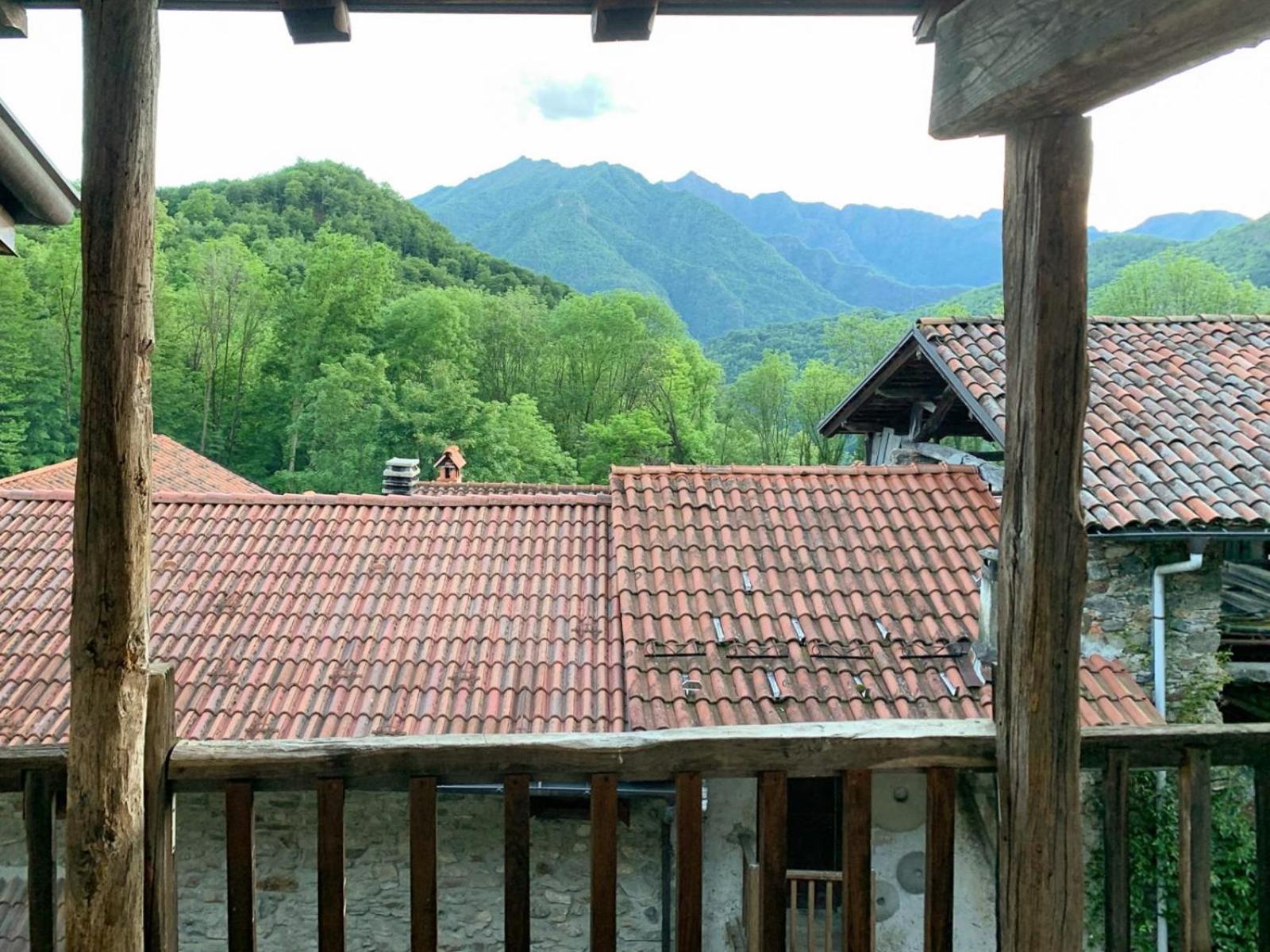 Affittacamere Montagne Verdi 瓦拉洛 外观 照片